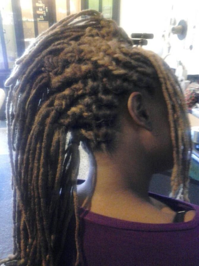 Locs Retwist & Style